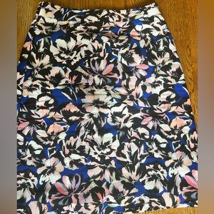 EUC Jcrew floral pencil skirt size 4p